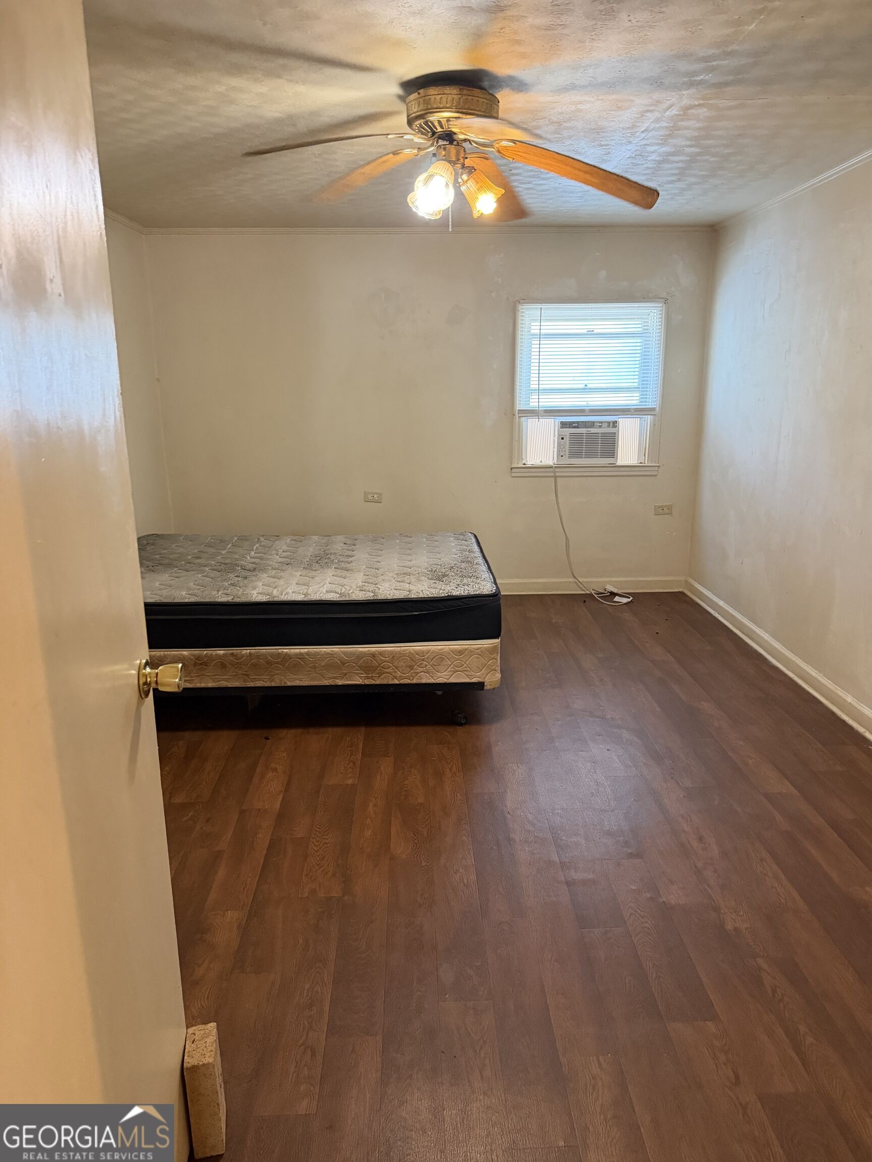 1418 Hopewell Property Photo 14
