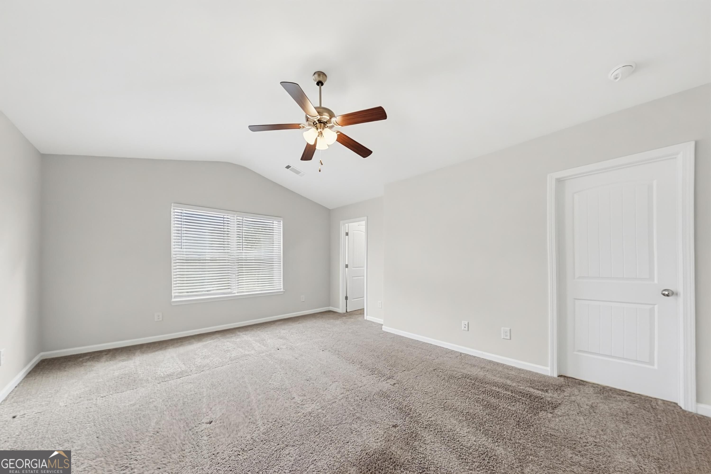 236 Leland Lane Property Photo 12