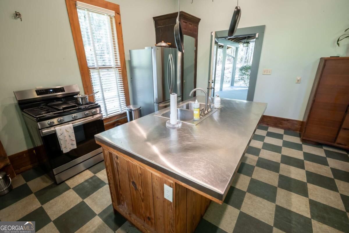 1550 Branch Road Property Photo 13