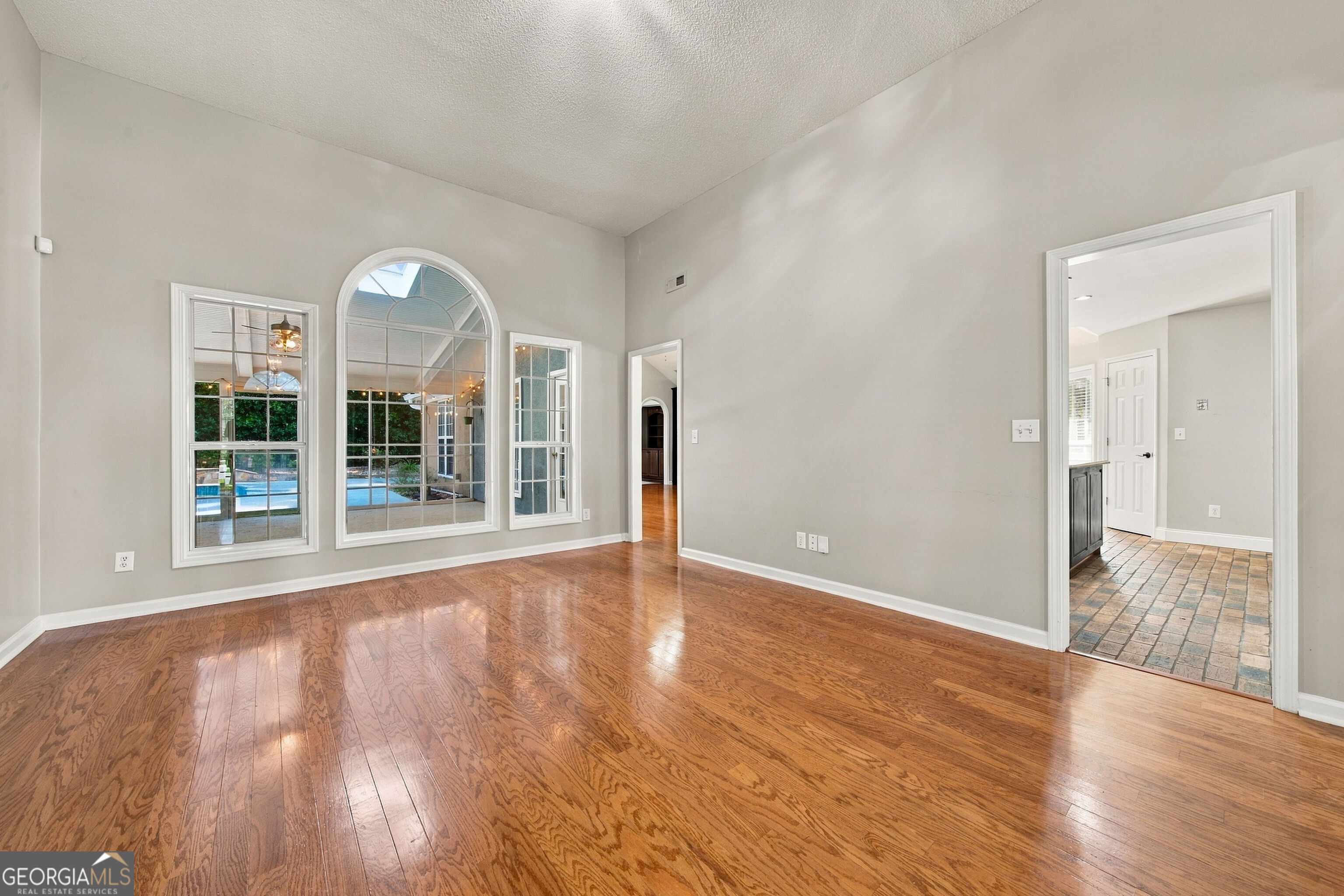404 Cimaron Park Property Photo 10