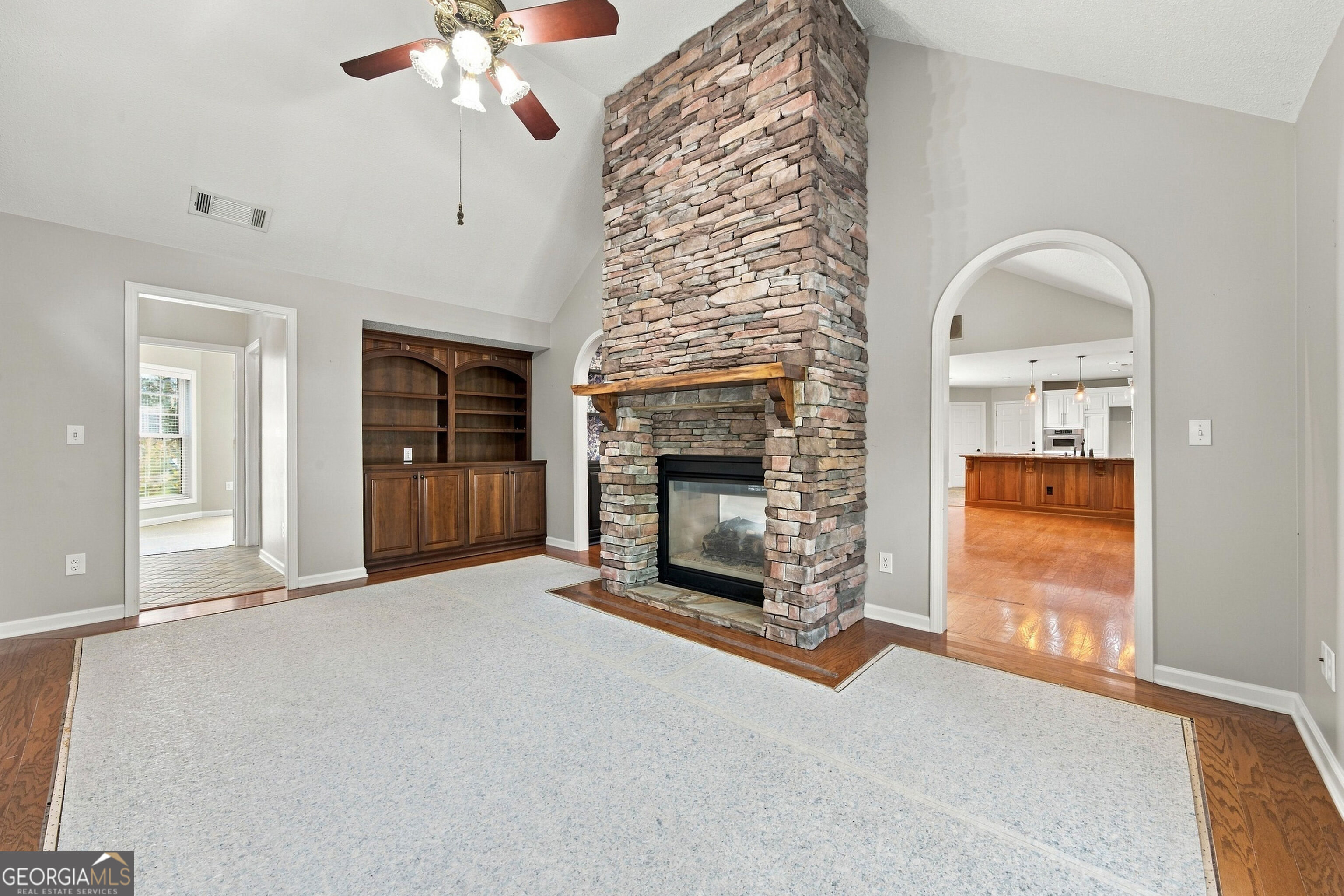 404 Cimaron Park Property Photo 23