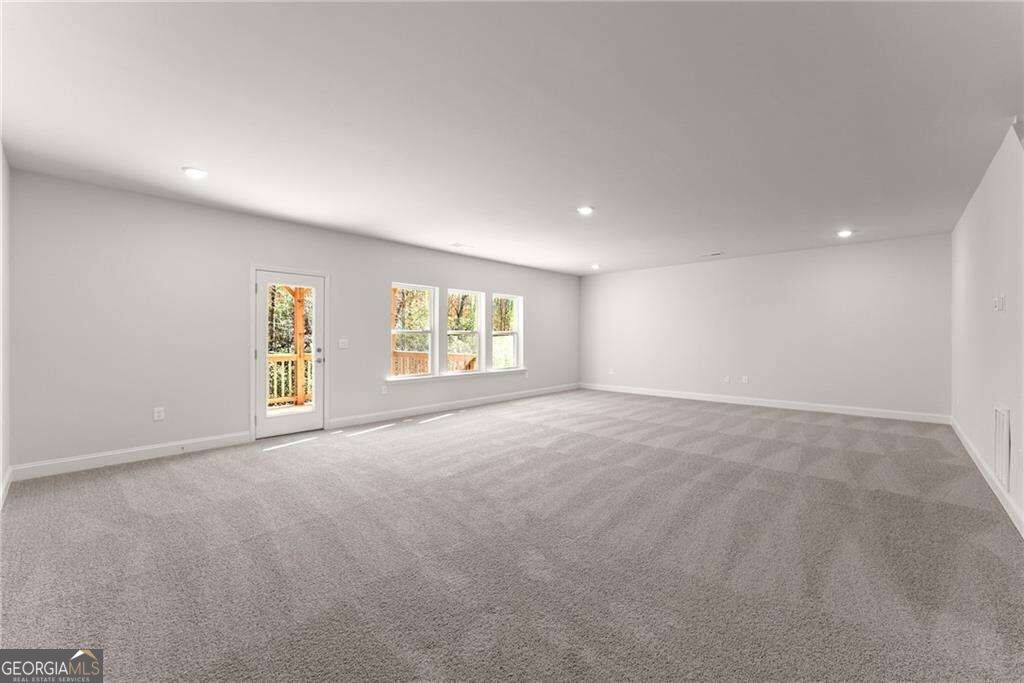 111 Hallowed Drive Property Photo 32