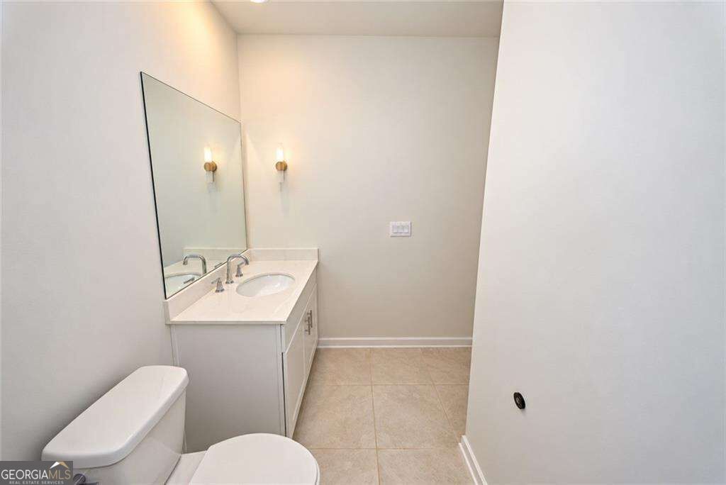 6926 Newcastle Court Property Photo 8