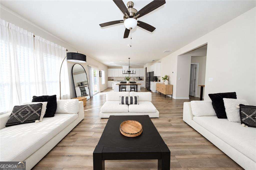 6926 Newcastle Court Property Photo 19