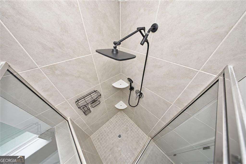 6926 Newcastle Court Property Photo 37