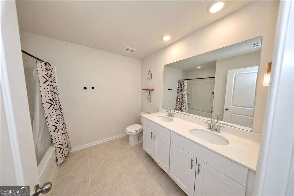 6926 Newcastle Court Property Photo 42