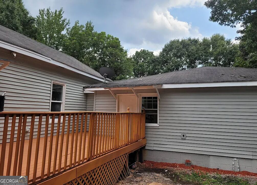 5901 Redan Road Property Photo 3