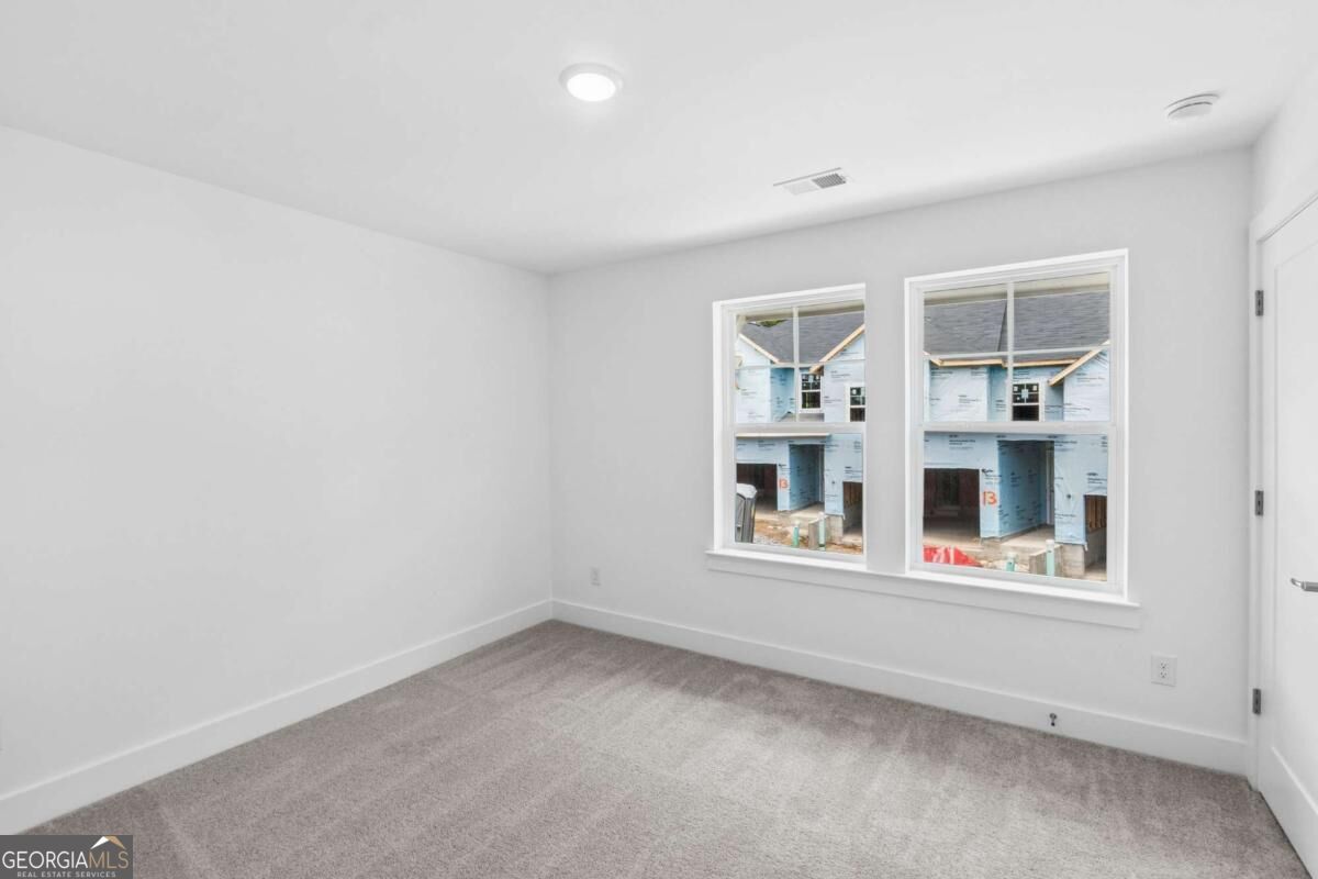 206 Redbud Road Property Photo 18