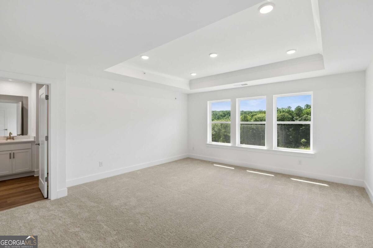 202 Redbud Road Property Photo 11