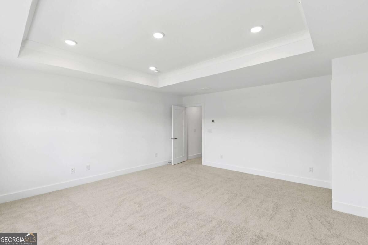202 Redbud Road Property Photo 12