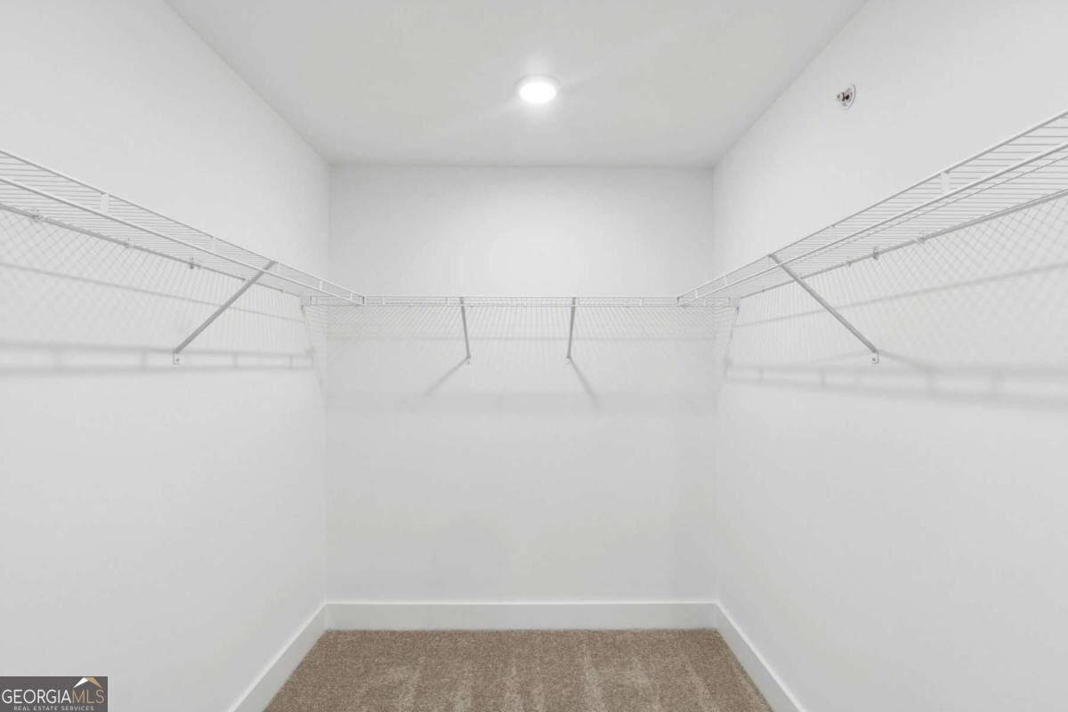 202 Redbud Road Property Photo 15