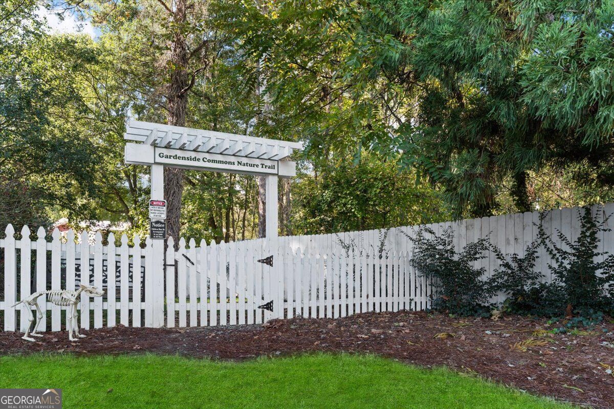 760 Gardenside Circle Se Property Photo 51