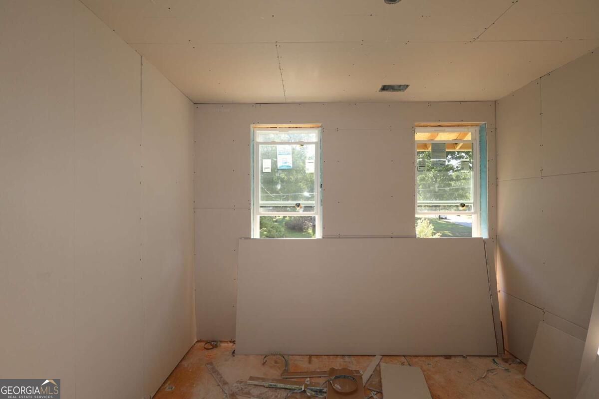 799 Auguste Avenue Property Photo 8