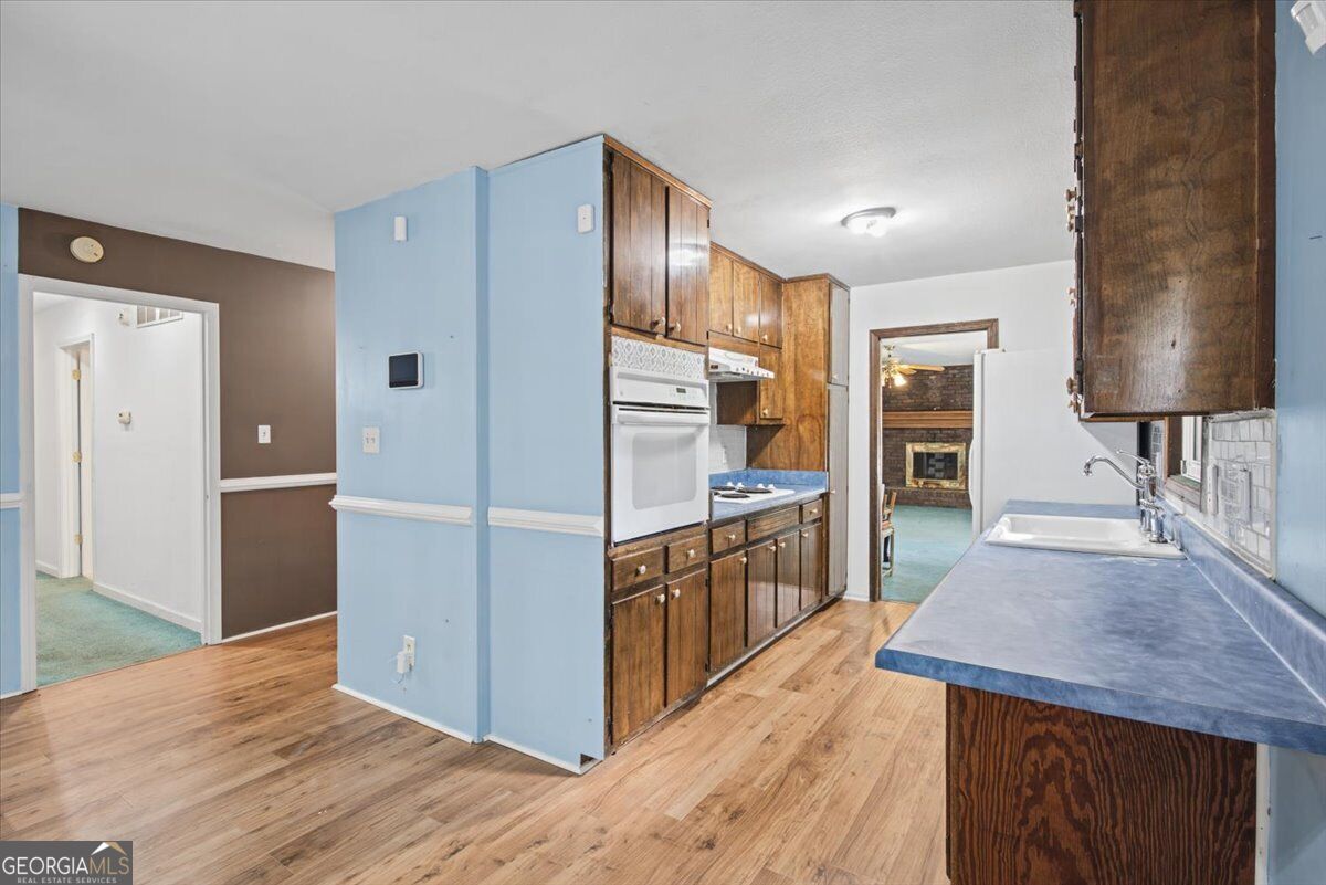 8055 Crown Way Property Photo 19