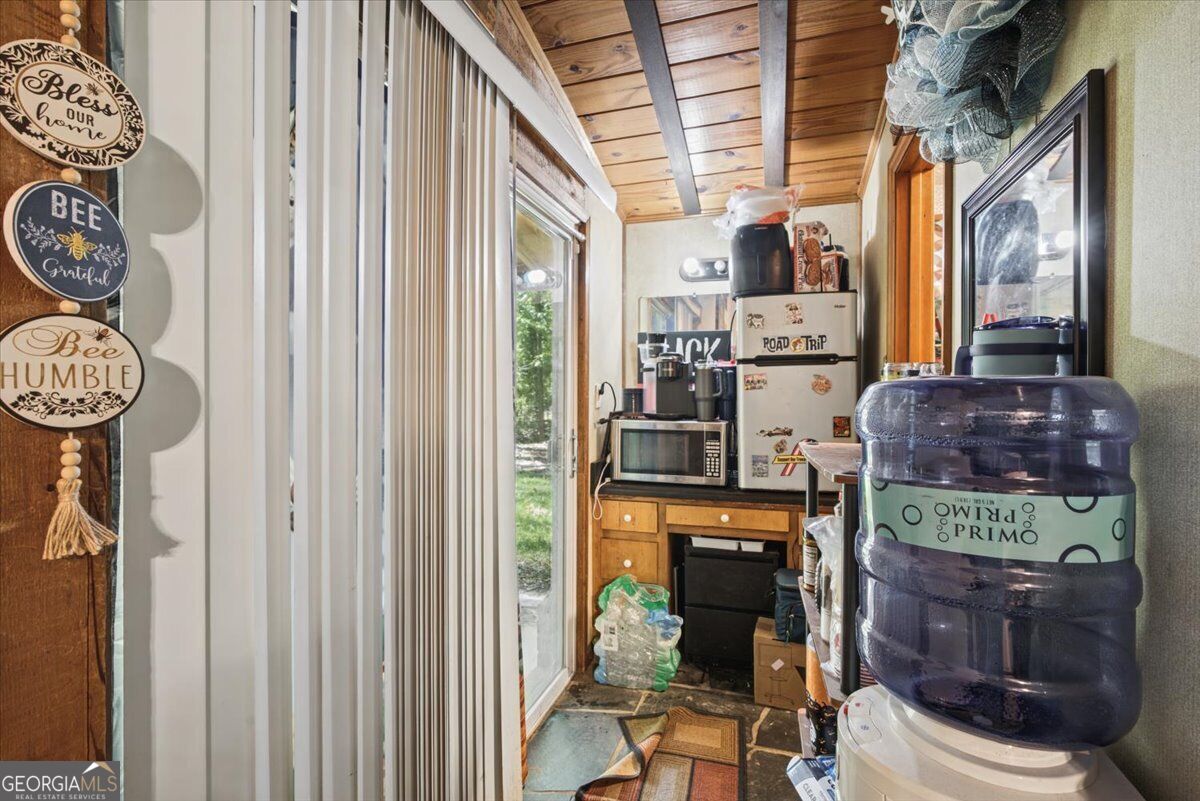 8055 Crown Way Property Photo 28
