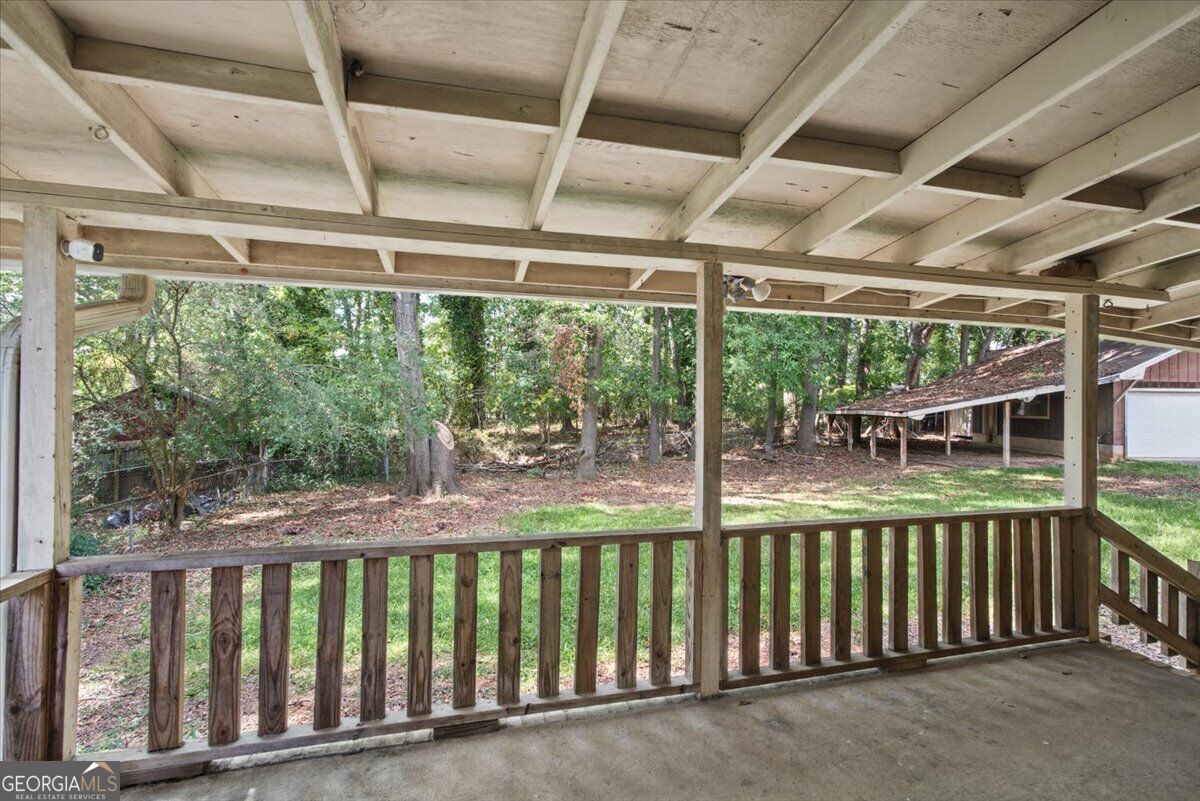 8055 Crown Way Property Photo 34