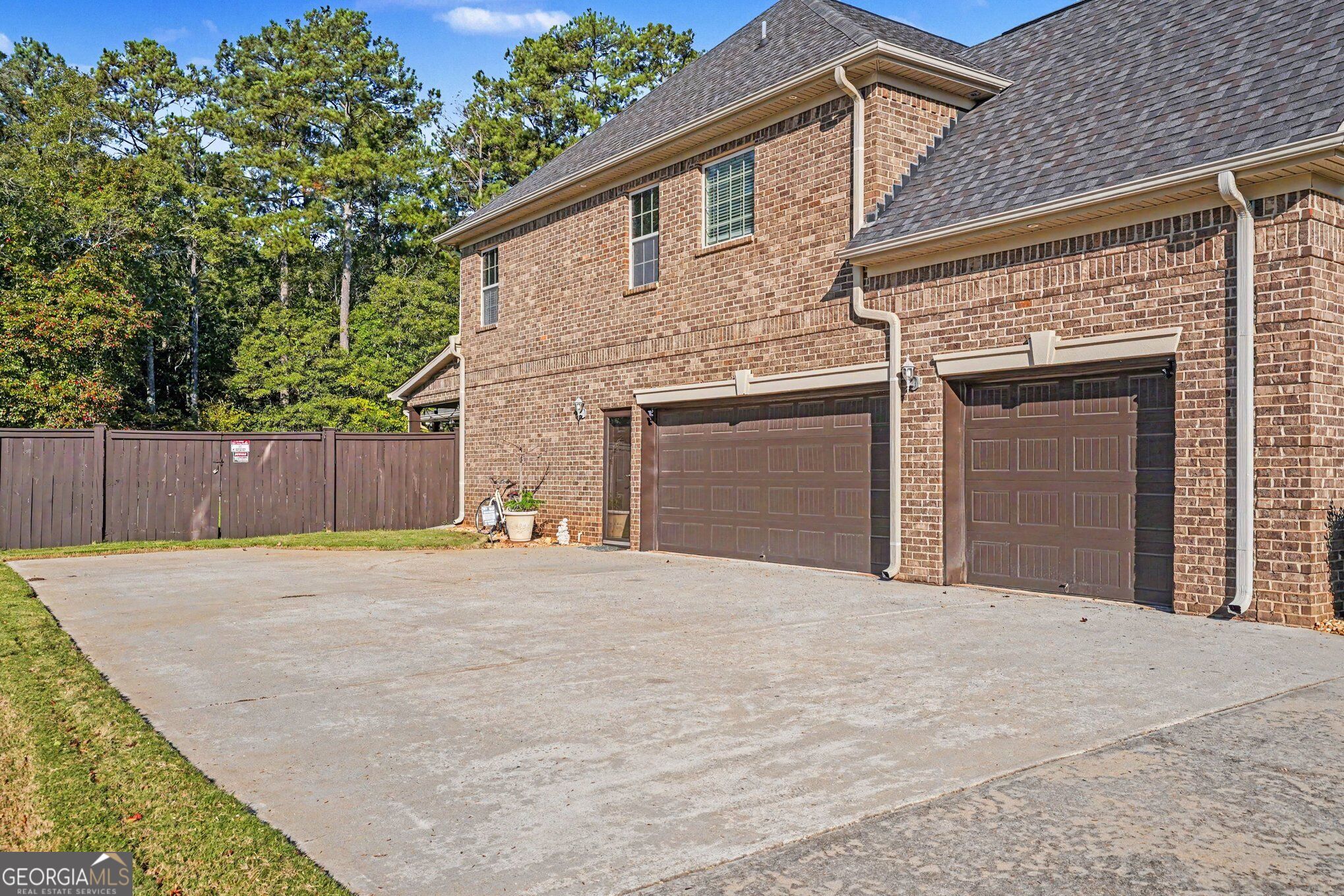 313 Snow Bird Drive Property Photo 9