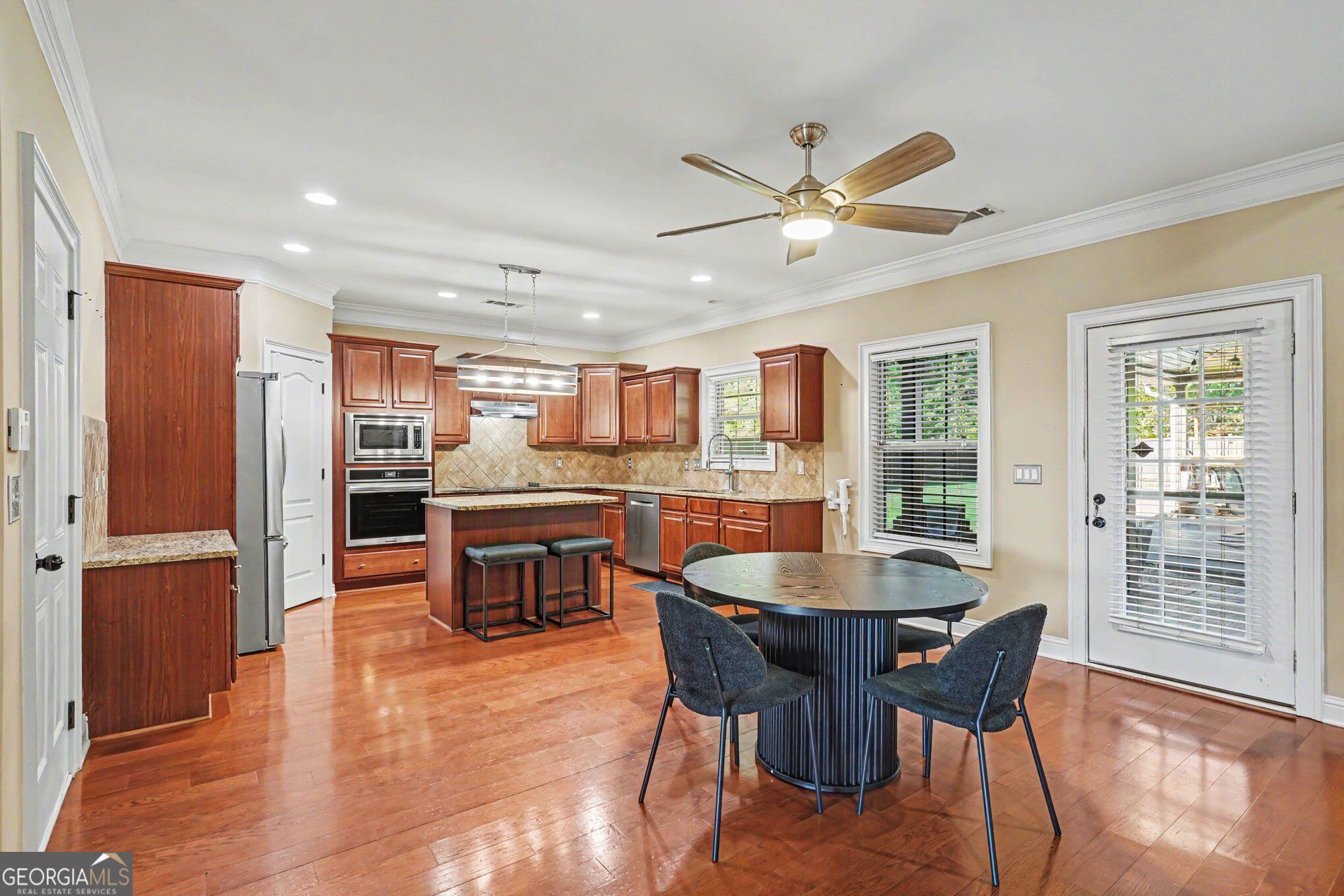 313 Snow Bird Drive Property Photo 16