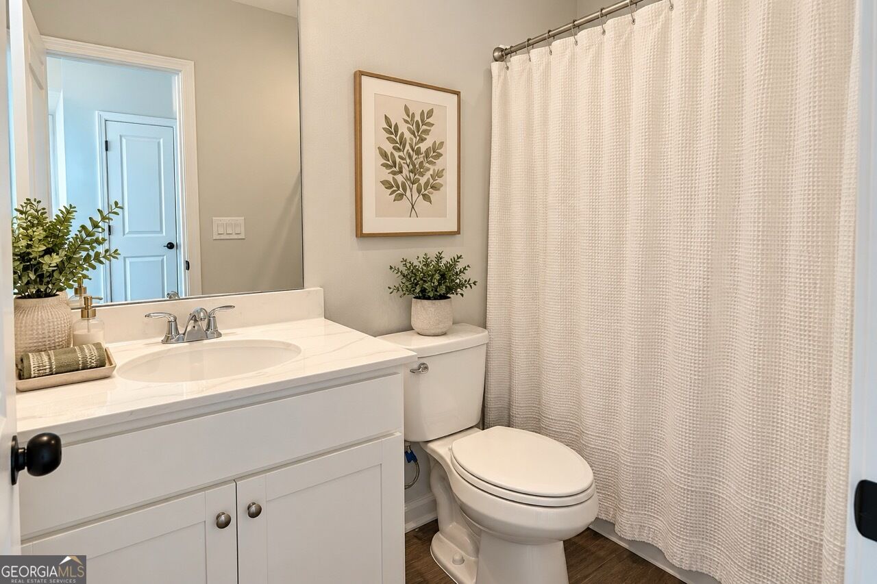 805 Cameron Trail Property Photo 5