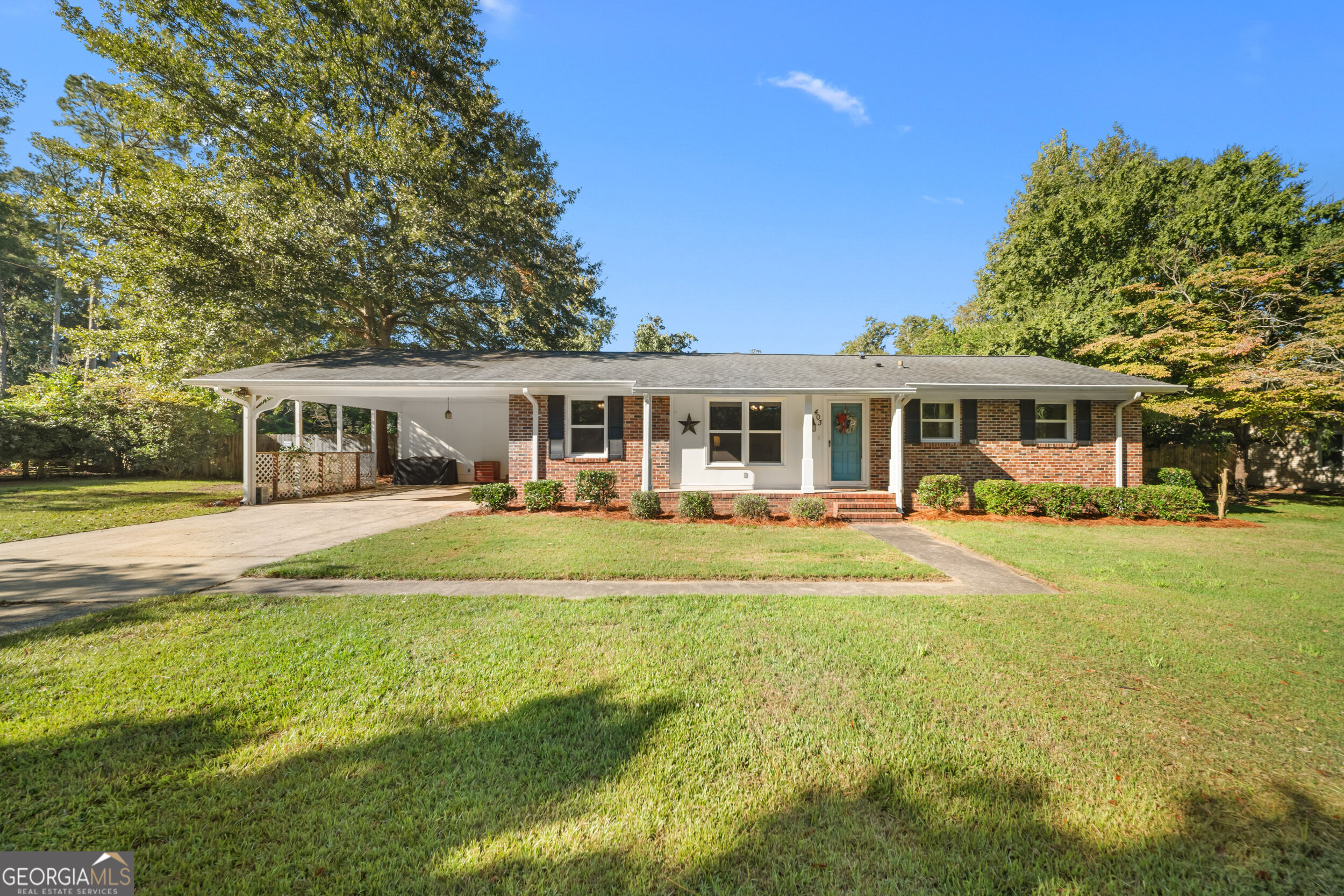 403 Park Drive Property Photo 1