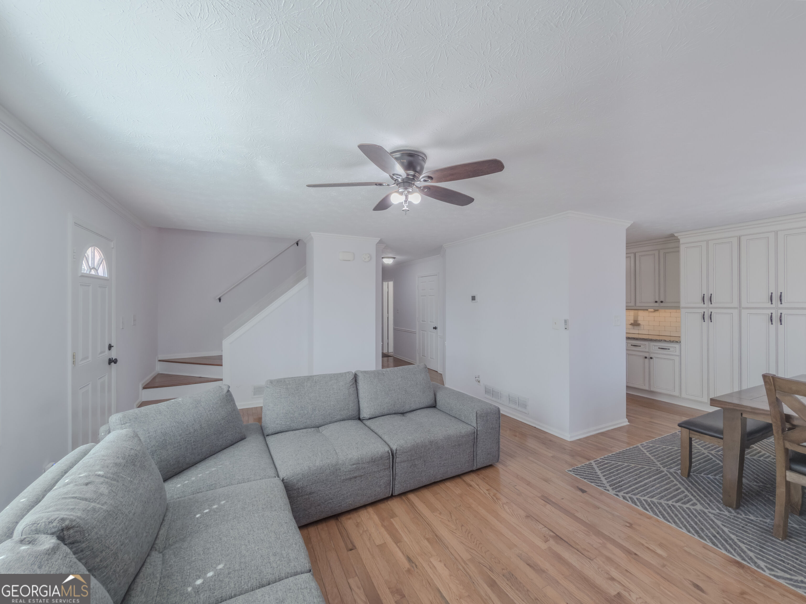 580 Lake Drive Property Photo 9
