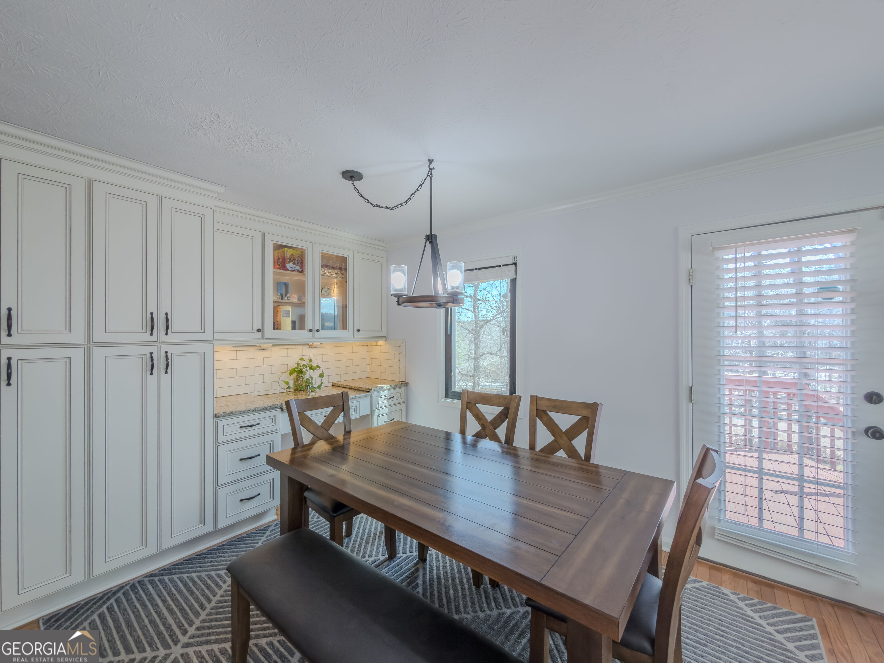 580 Lake Drive Property Photo 10