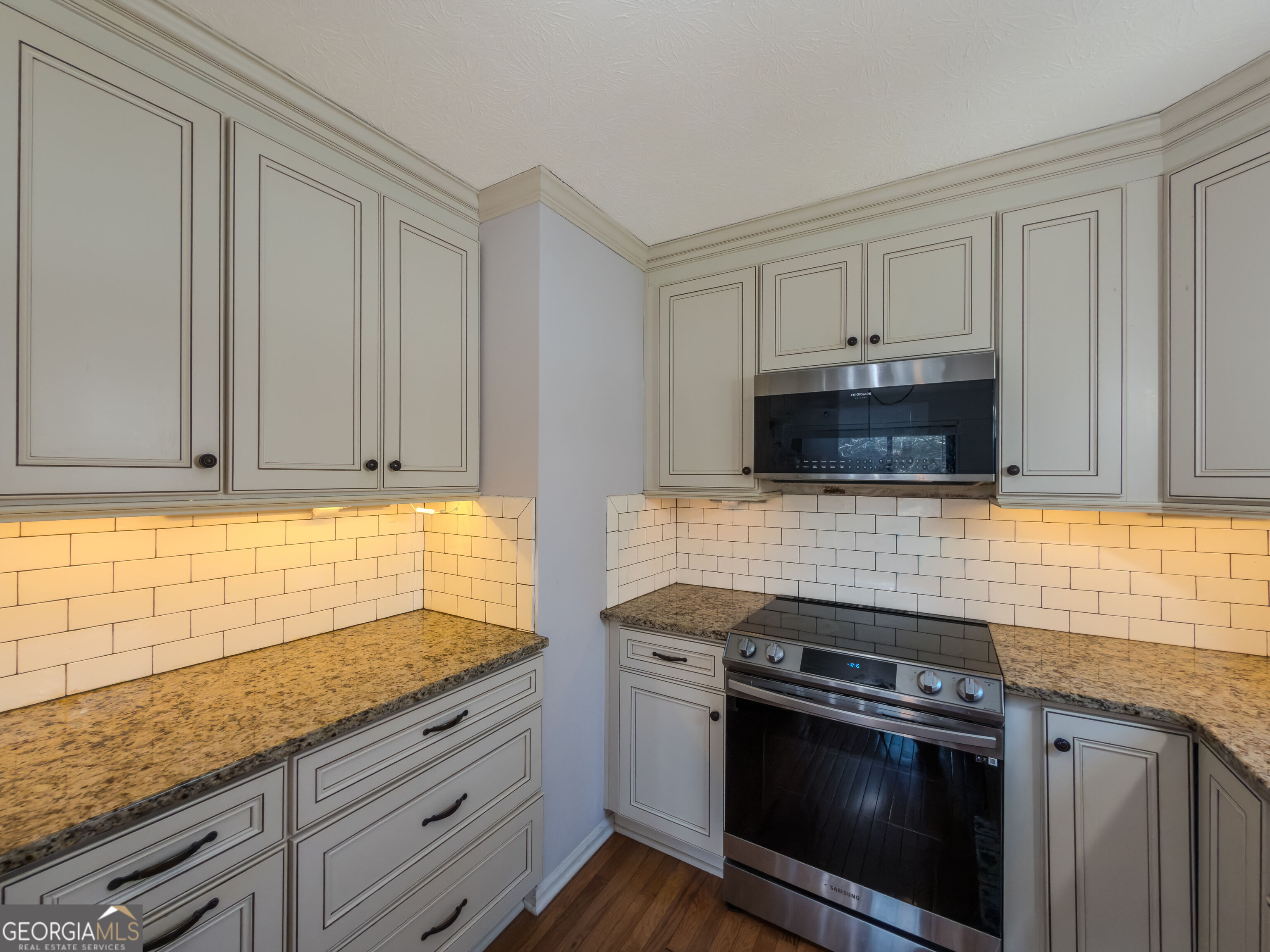580 Lake Drive Property Photo 13