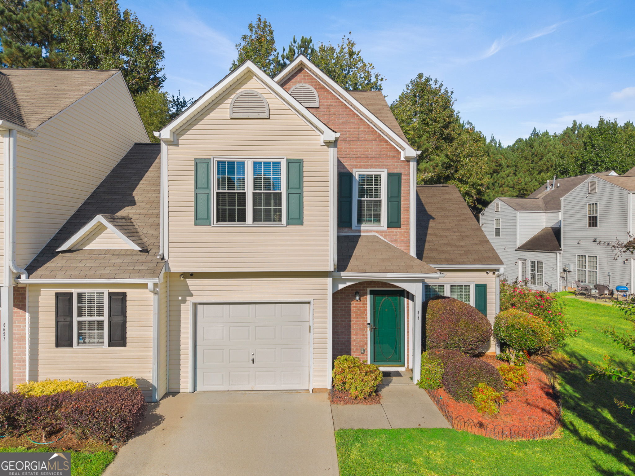 6701 Sunset Court Property Photo 1