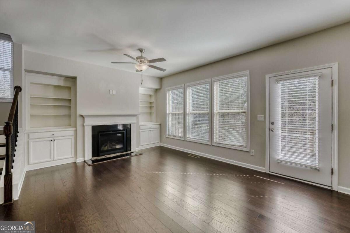 901 Sunset Park Drive Property Photo 9