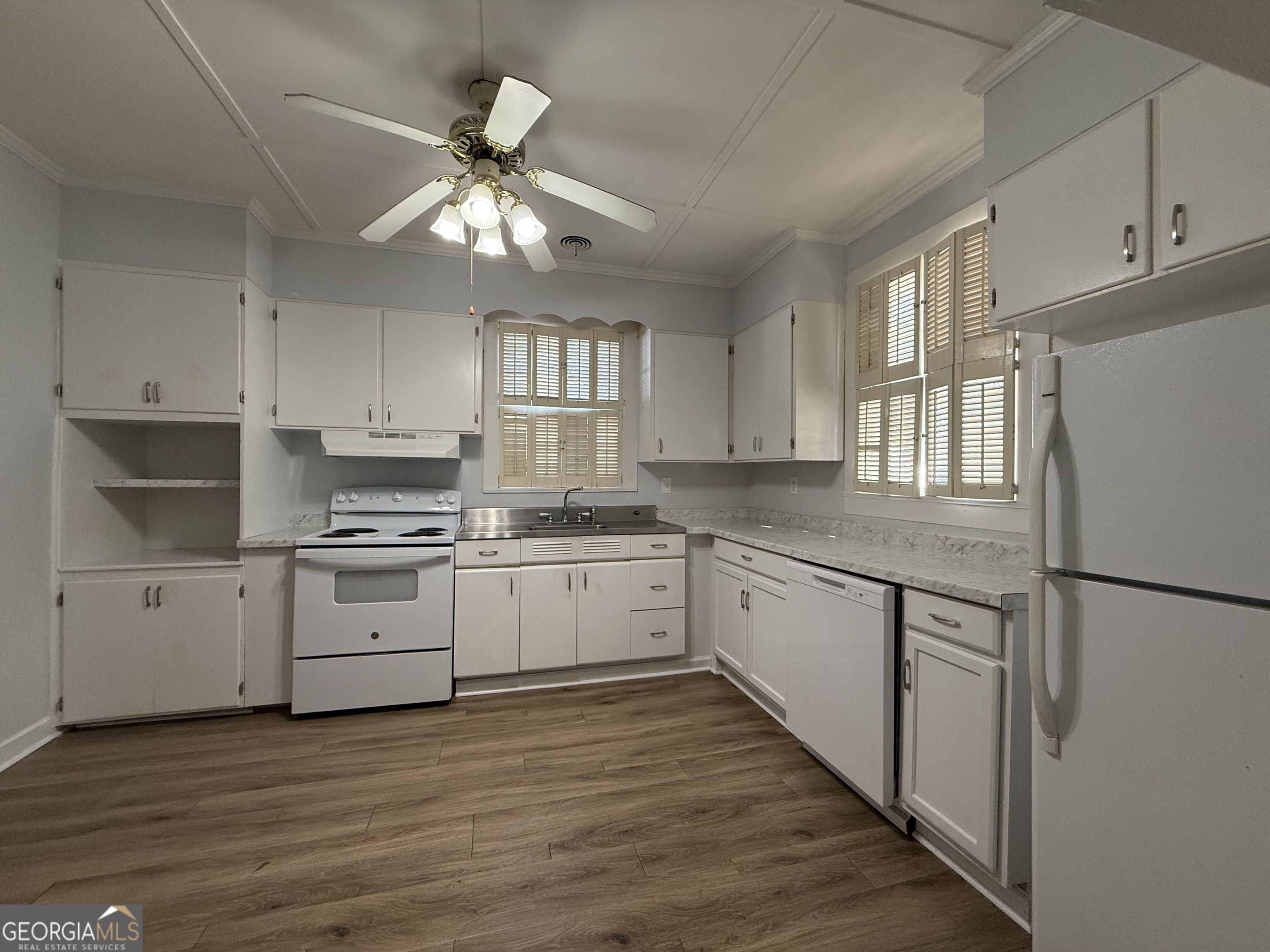 208 Church Street Property Photo 13