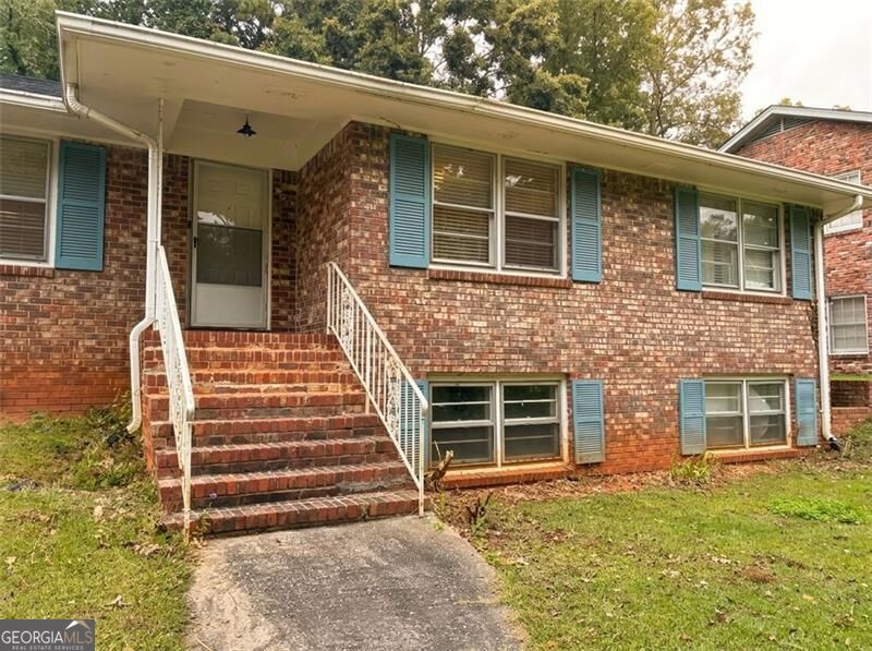 4264 Abingdon Drive Property Photo 1