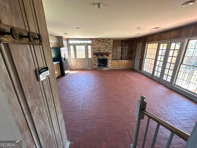 307 Pinecrest Drive Property Photo 6