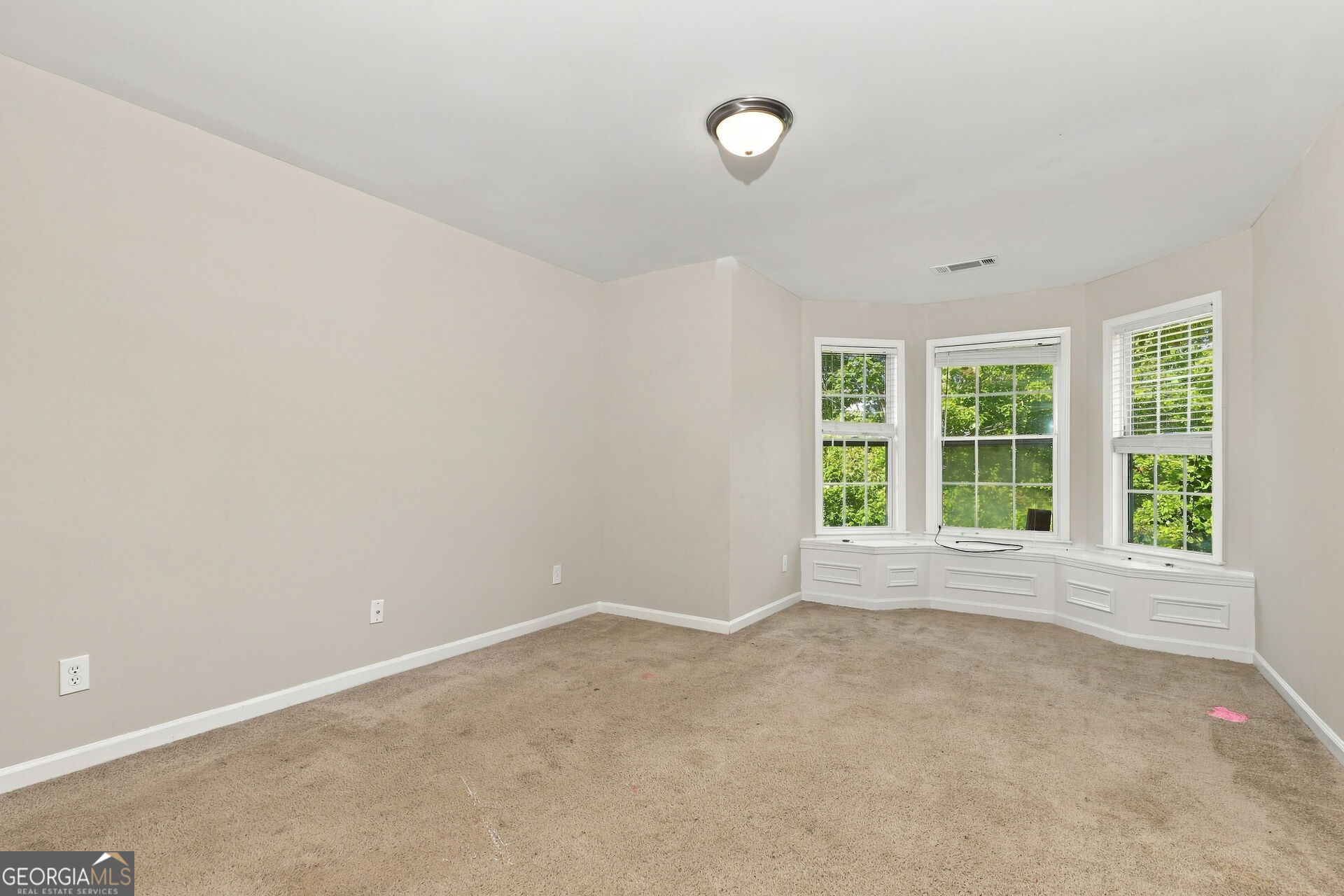 1481 Granby Lane Property Photo 10