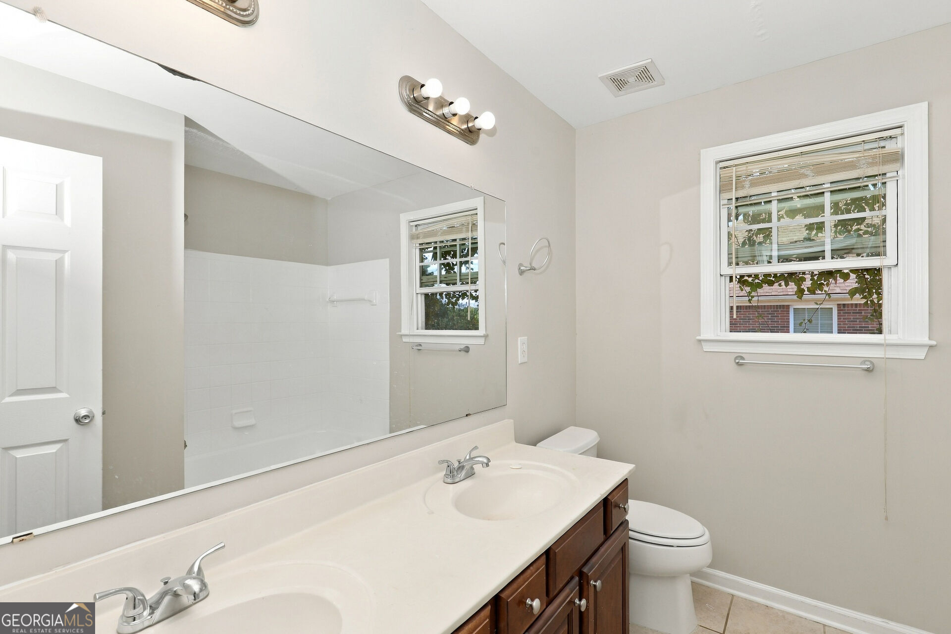 1481 Granby Lane Property Photo 13
