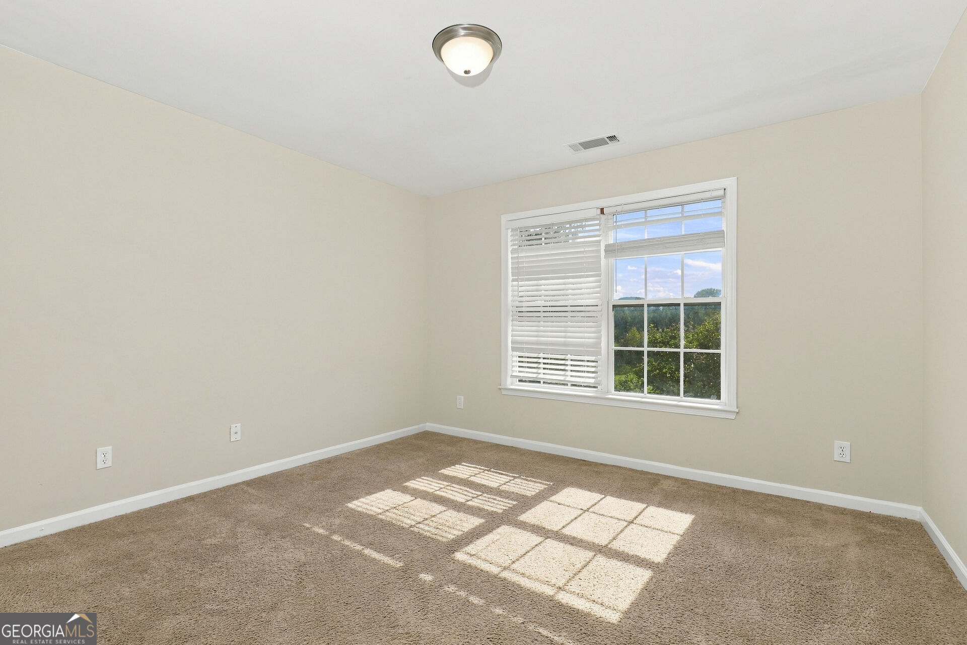 1481 Granby Lane Property Photo 17