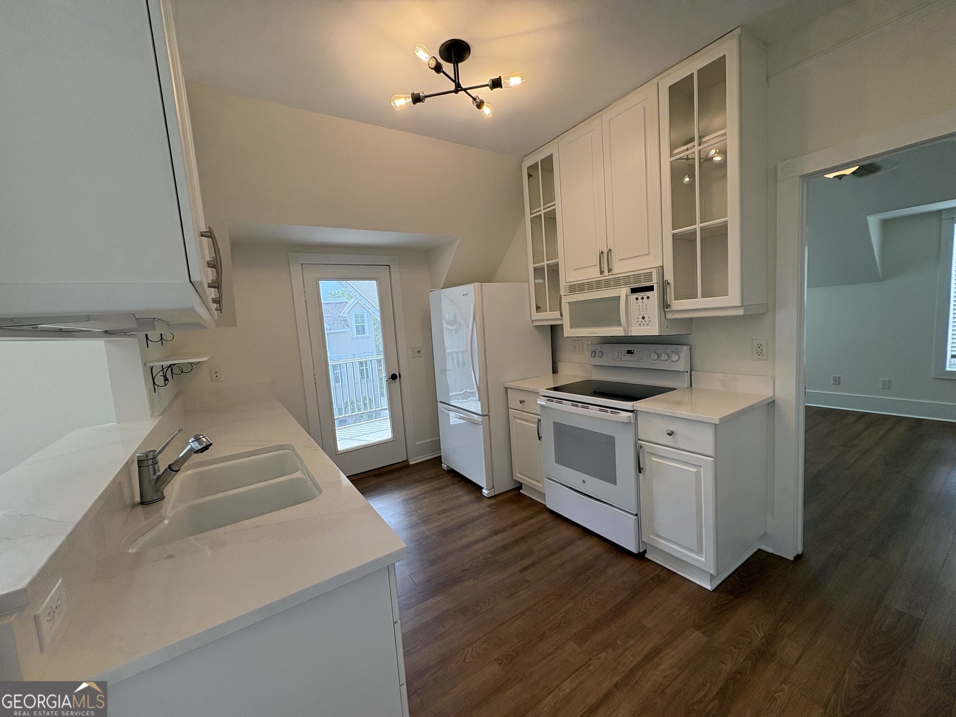 120 Shady Brook Circle # 300 Property Photo 5