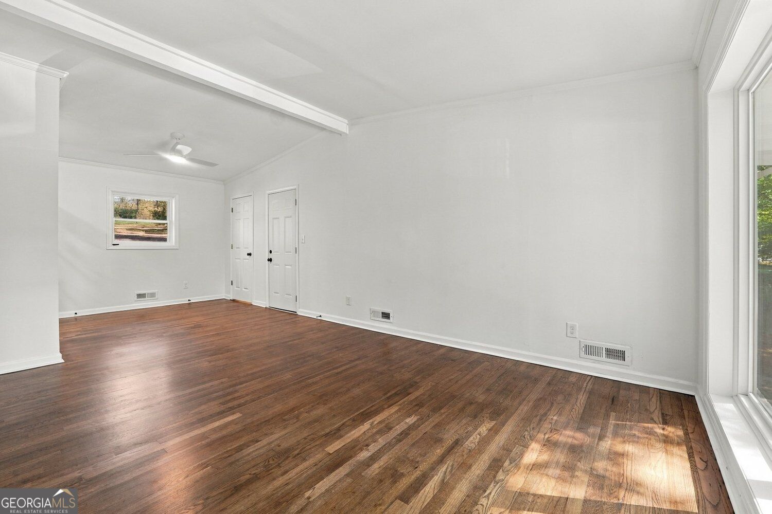 3726 Larkspur Terrace Property Photo 6