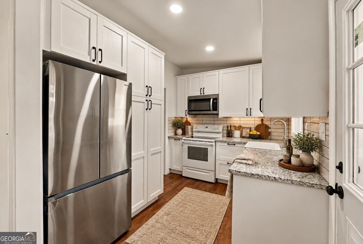 3726 Larkspur Terrace Property Photo 18