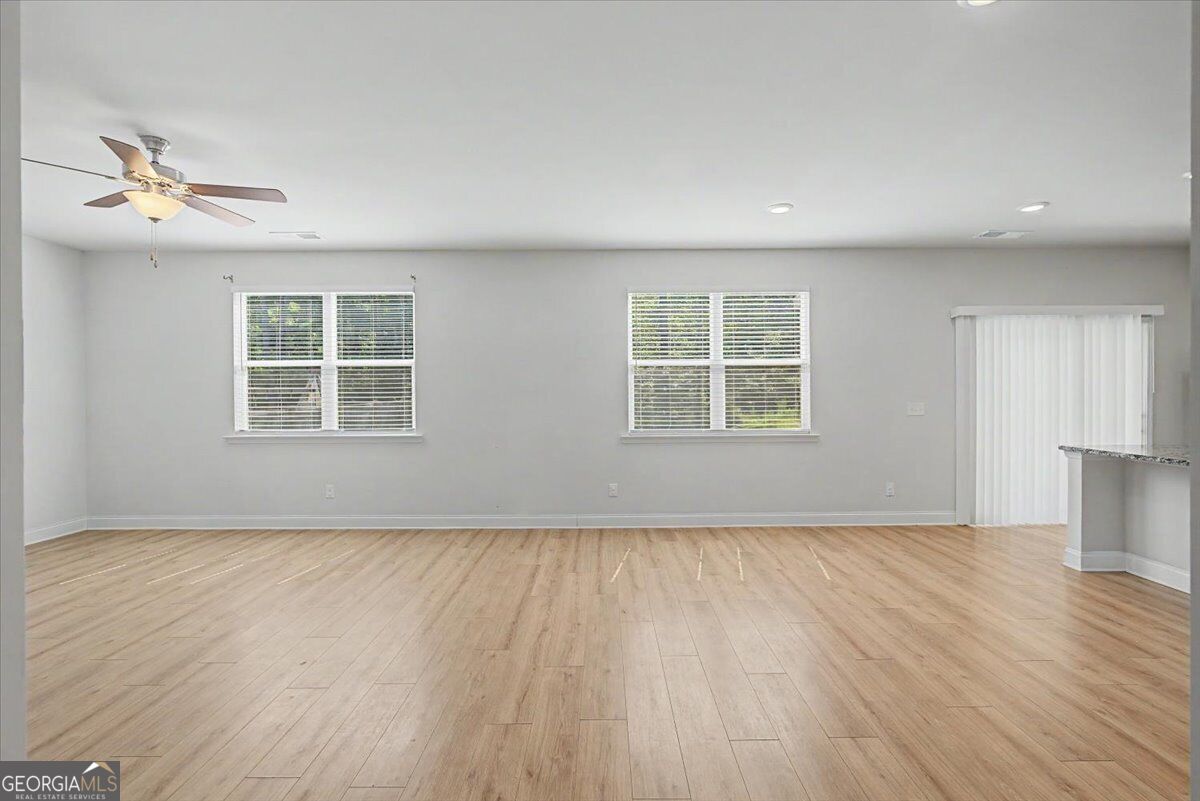 61 Dew Drop Point Property Photo 6