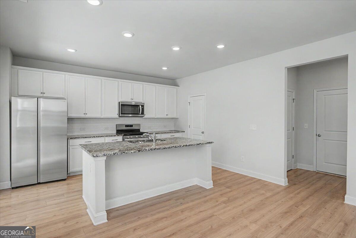 61 Dew Drop Point Property Photo 15