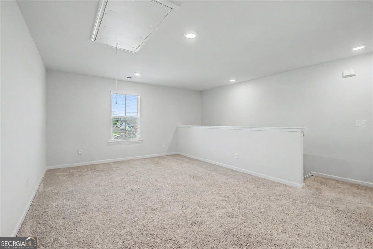 61 Dew Drop Point Property Photo 28