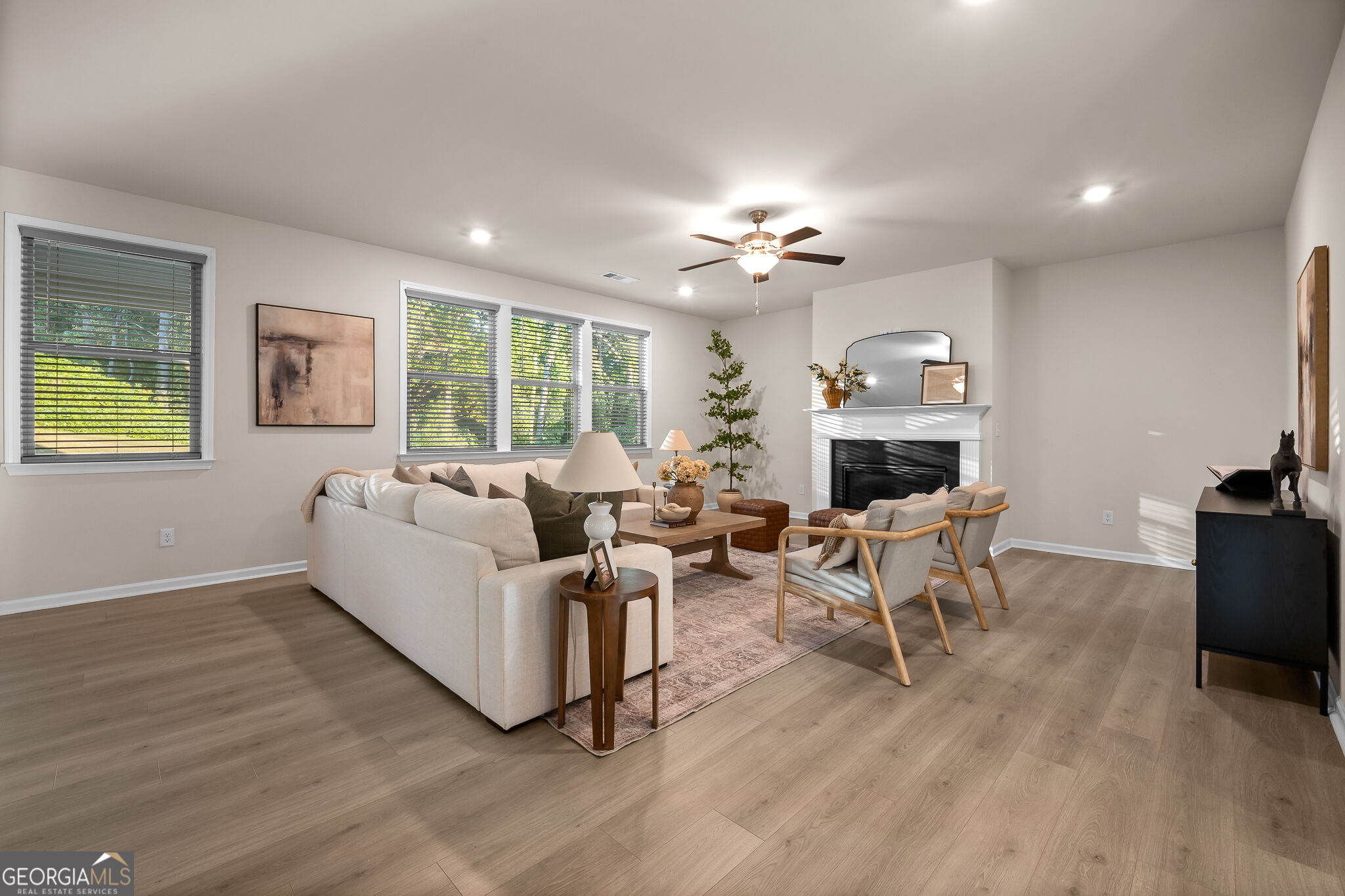1377 Allspice Way Property Photo 15