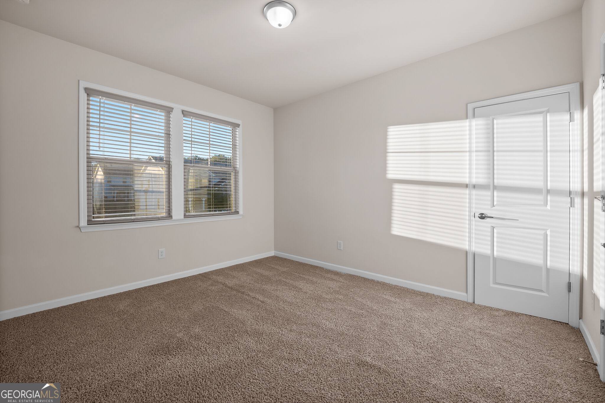 1377 Allspice Way Property Photo 28