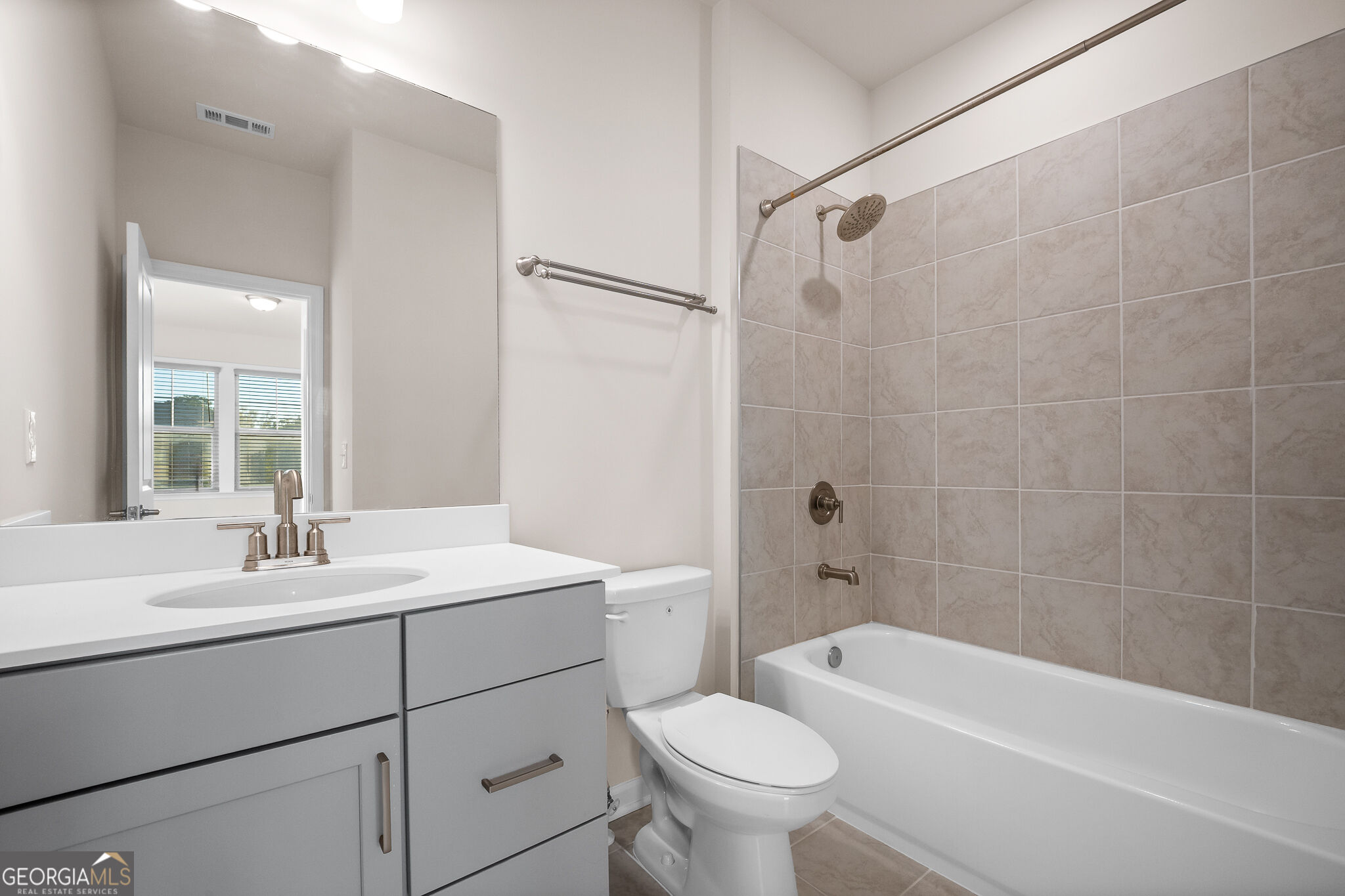 1377 Allspice Way Property Photo 35