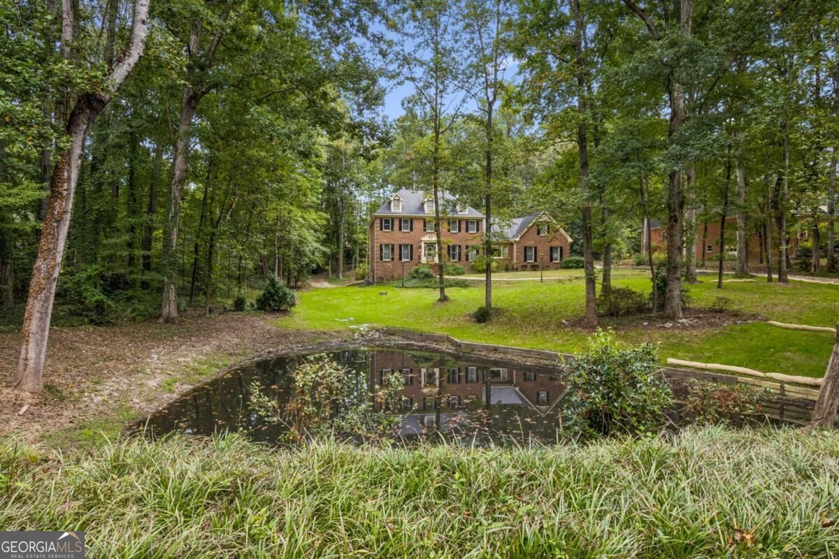 1211 Silverwood Court Property Photo 6