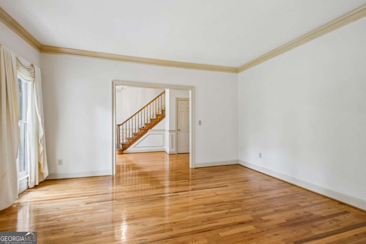 1211 Silverwood Court Property Photo 16