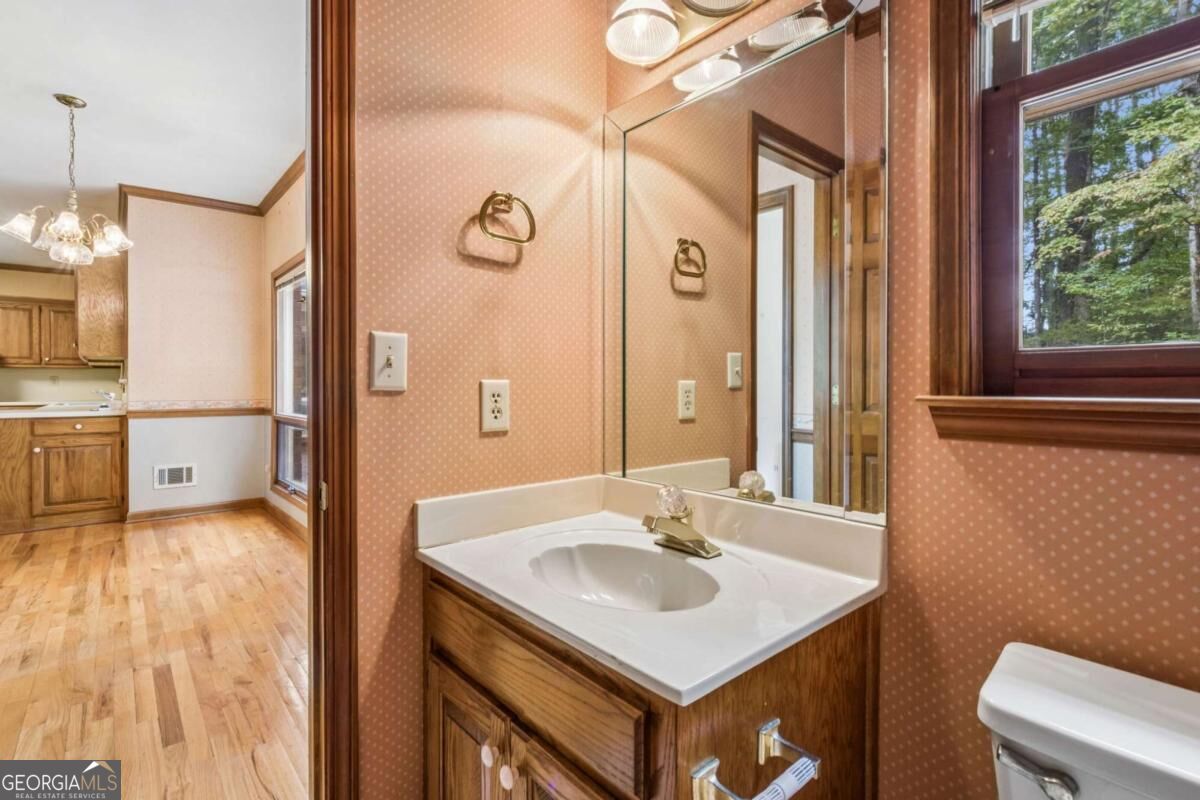 1211 Silverwood Court Property Photo 32