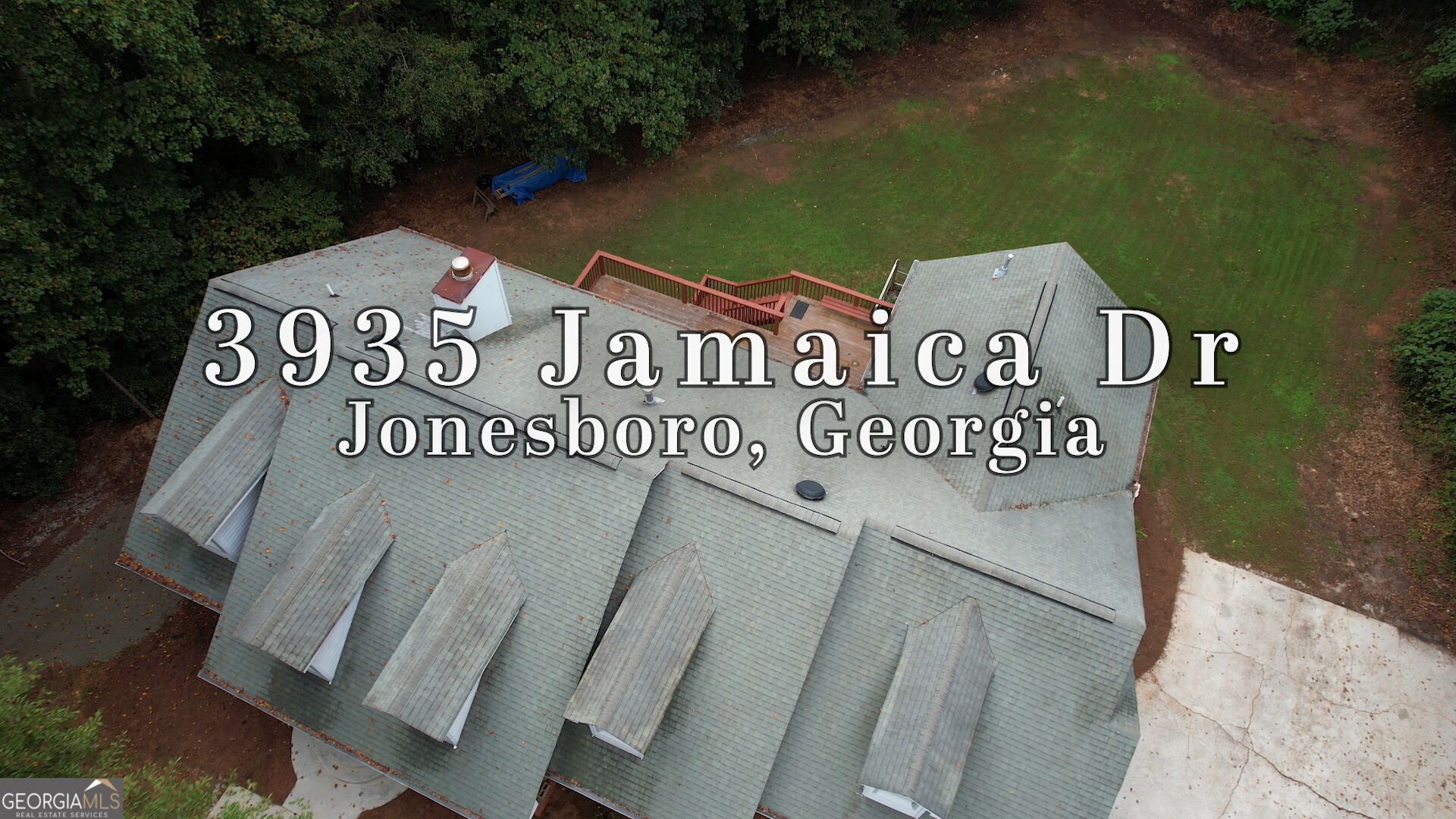 3935 Jamaica Drive Property Photo 2