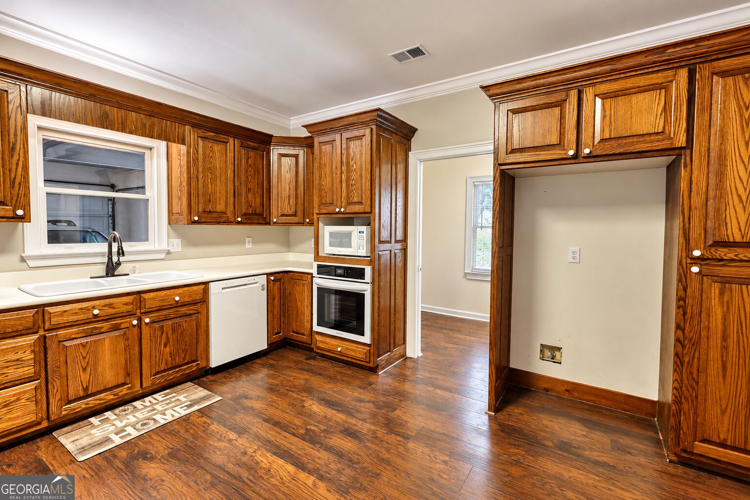 3935 Jamaica Drive Property Photo 17