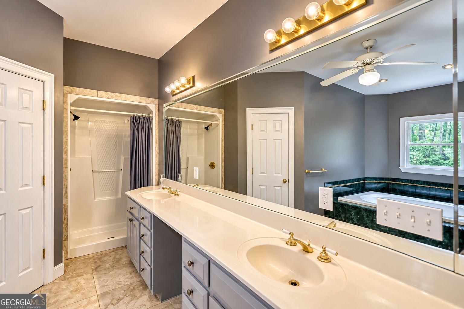 3935 Jamaica Drive Property Photo 26